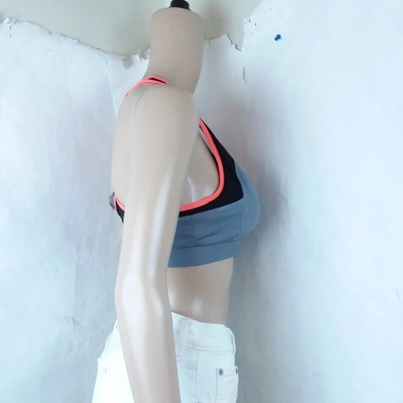 Athleta Push the Limit Compressive Workout Bra - Picture 2 of 4